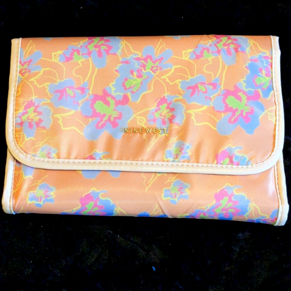 Nine West Floral Travel Makeup Organizer - Peach